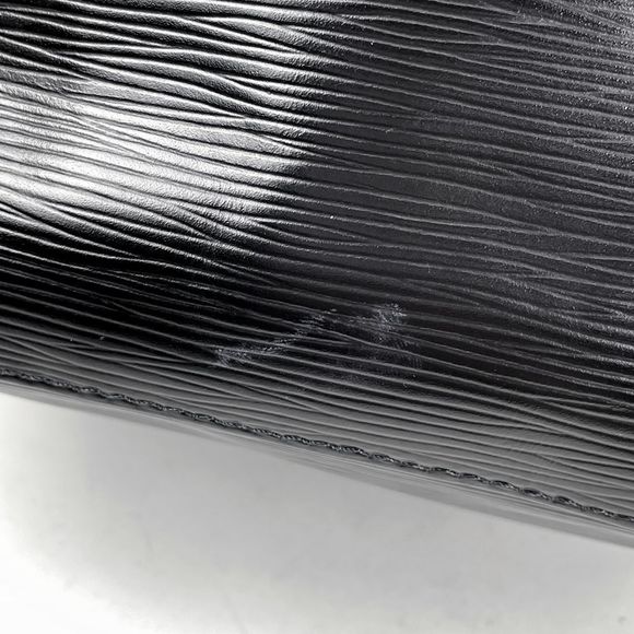 Louis Vuitton Petit Noe Shawl Drawstring Epi Noir Black Shoulder Bag - Picture 3 of 6